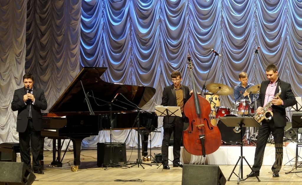 Дмитрий Мосьпан — Современный Российский джаз в Астраханской филармонии